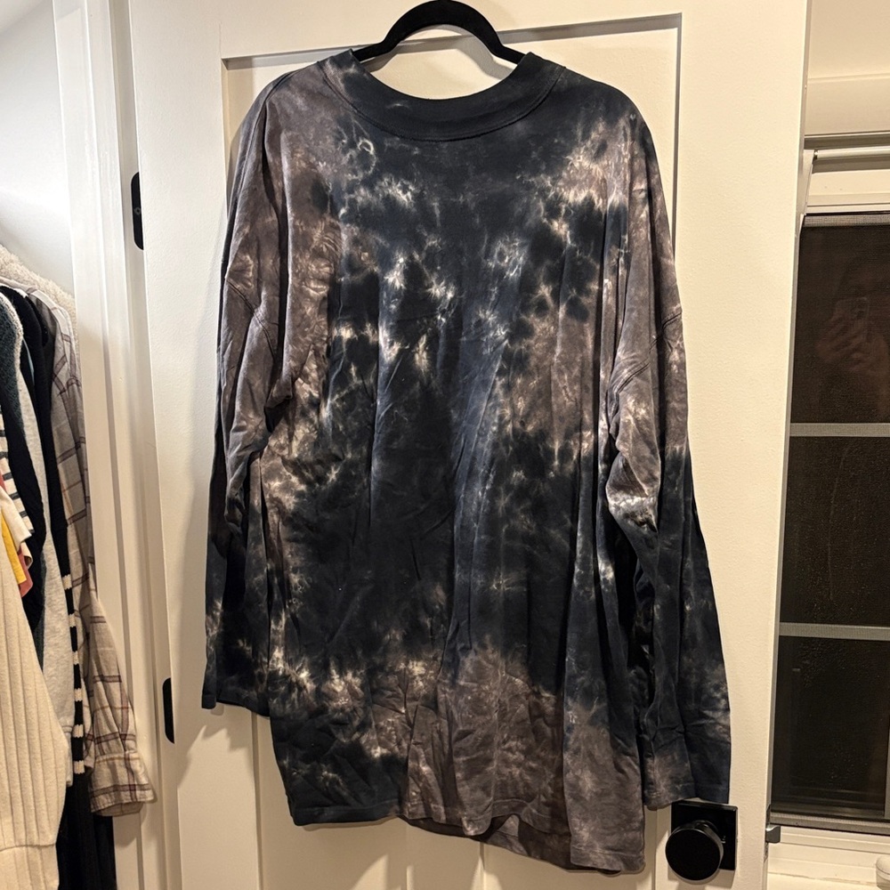 We the free Black and Gray Tie-Dye Long Sleeve Shirt